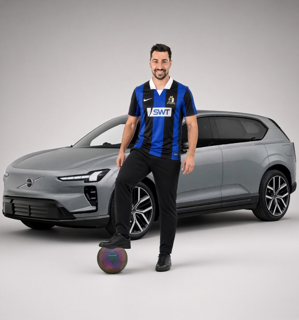 Volvo EX60 mit Eintracht-Trier-Spieler